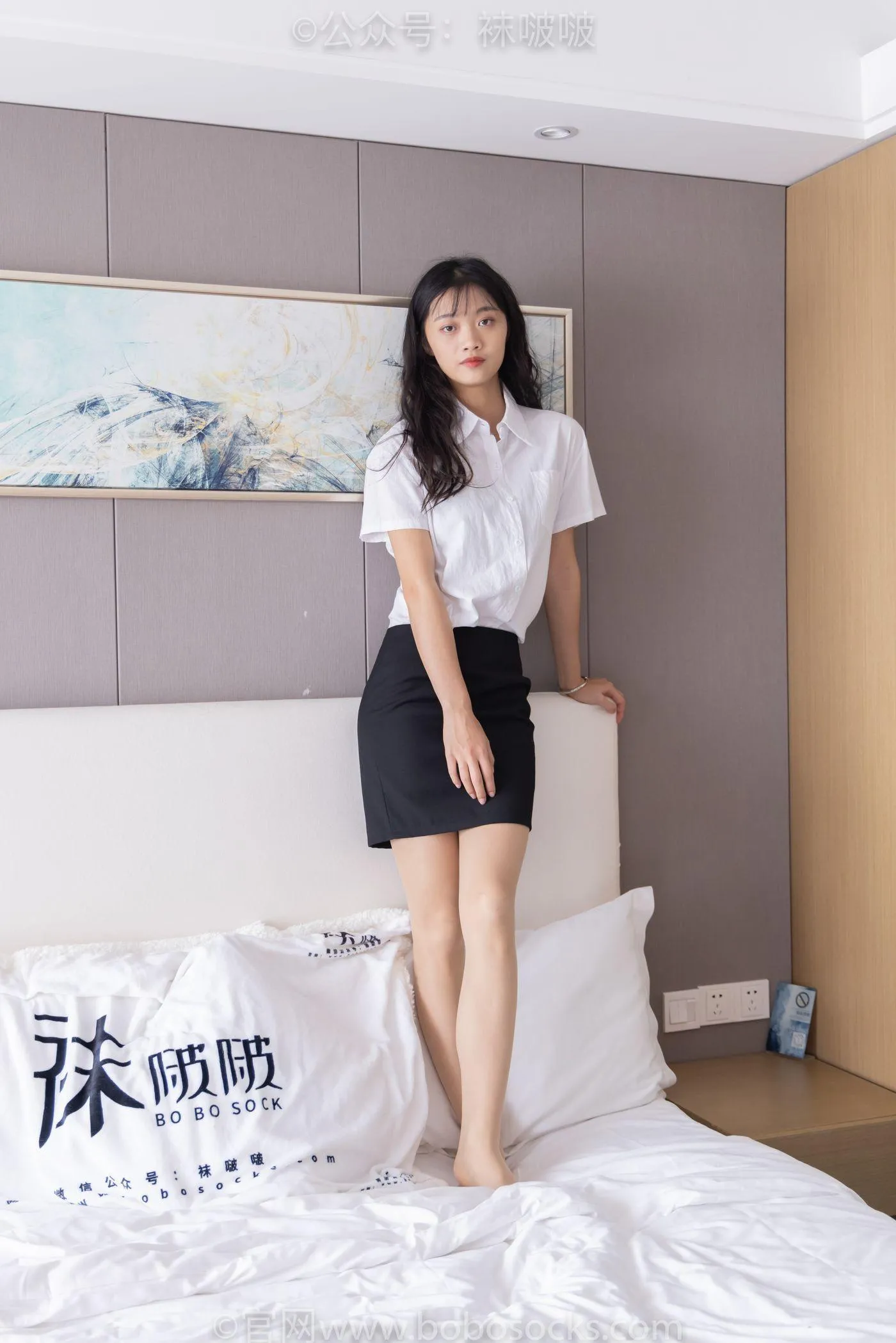 [BoBoSocks袜啵啵]NO.071 涵涵-OL制服、高跟鞋、肉丝 [145P]插图1